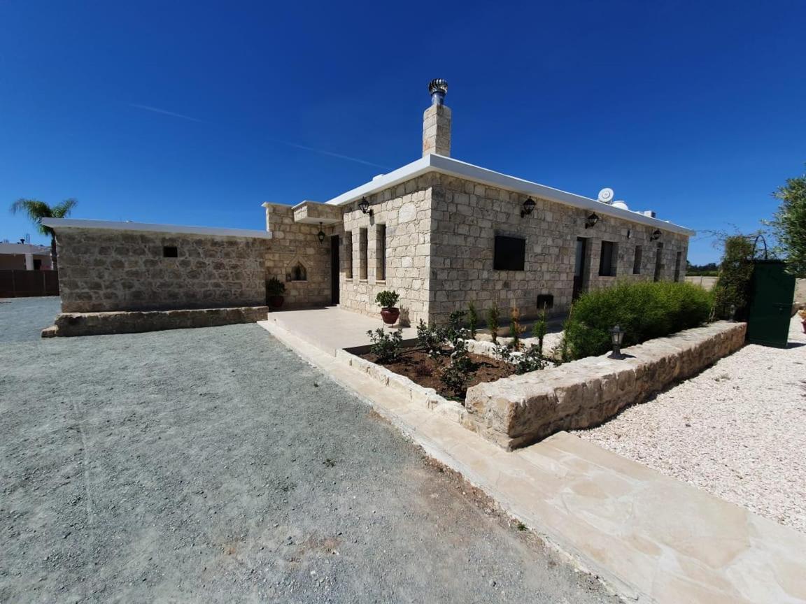 Villa Yermanina Geroskipou Экстерьер фото